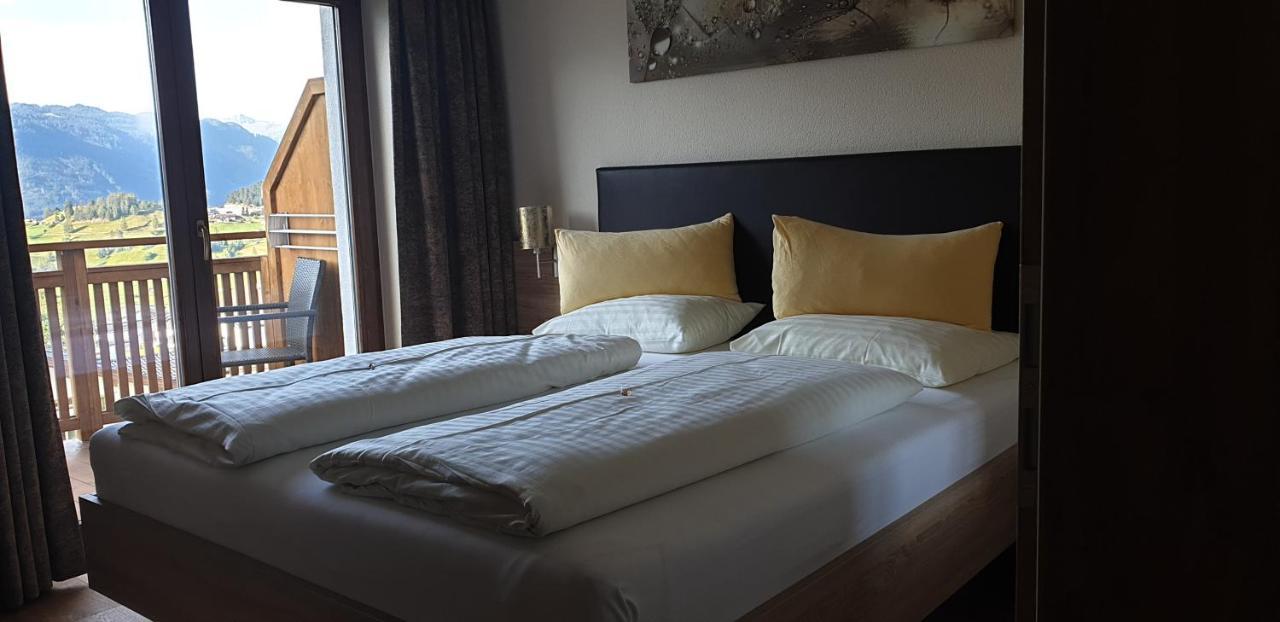 פיס Hotel Montana מראה חיצוני תמונה